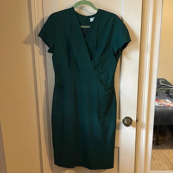 green emerald velvet dress 1940s Forest Green Knit Wool Dress main image 1